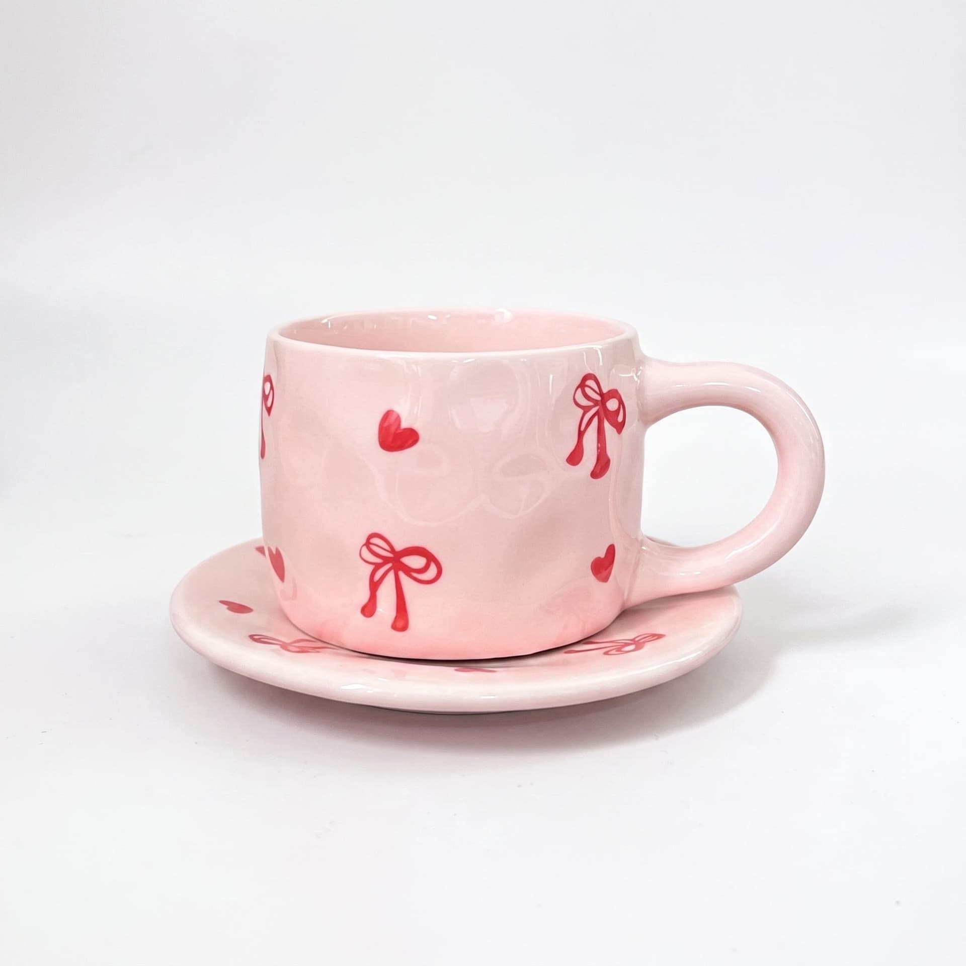 Hearty Ribbon Teacup and Saucer 350 ml