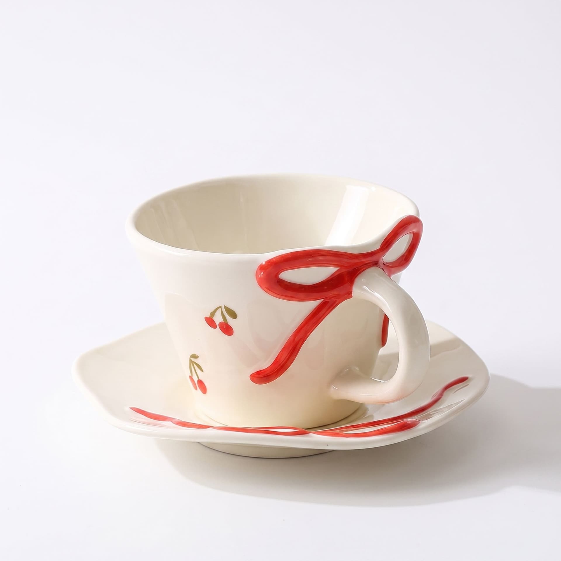Motif Bow Teacup and Saucer 300 ml, Meadow Daisy, image 3